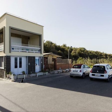 Beach Home Agnone Bagni Eksteriør billede